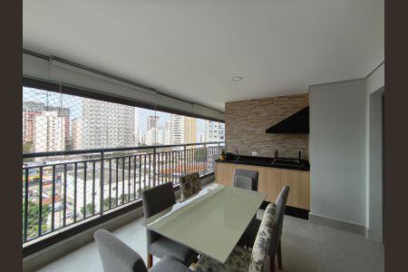 Apartamento à venda com 128m², 3 quartos e 2 vagasVaranda