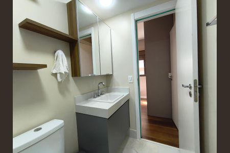 Apartamento à venda com 128m², 3 quartos e 2 vagasBanheiro da Suíte 1