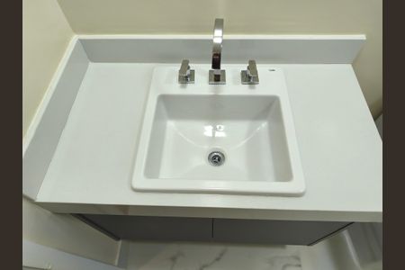 Apartamento à venda com 128m², 3 quartos e 2 vagasBanheiro da Suíte 2