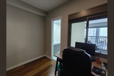 Apartamento à venda com 128m², 3 quartos e 2 vagasSuíte 2