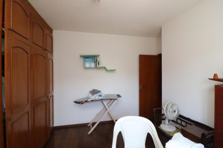 Casa à venda com 180m², 3 quartos e 3 vagasQuarto 2