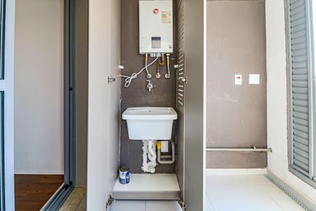 Apartamento à venda com 36m², 1 quarto e 1 vaga Apartamento à venda com 36m², 1 quarto e 1 vagaVaranda