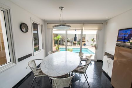 Casa à venda com 700m², 6 quartos e 7 vagasCopa