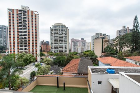 Casa à venda com 700m², 6 quartos e 7 vagasVaranda do escritório