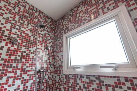 Casa à venda com 700m², 6 quartos e 7 vagasBanheiro da suíte 3