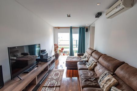 Casa à venda com 700m², 6 quartos e 7 vagasSala de tv