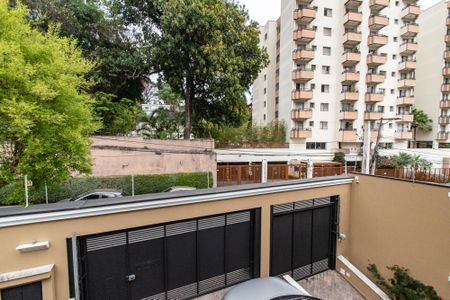 Casa à venda com 700m², 6 quartos e 7 vagasVaranda da suíte 2
