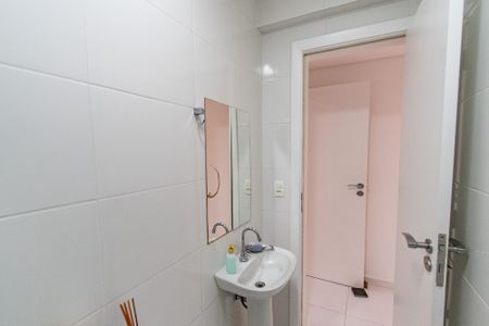 Casa à venda com 700m², 6 quartos e 7 vagasBanheiro de serviço