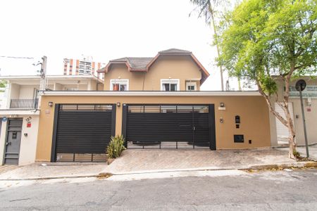 Casa à venda com 700m², 6 quartos e 7 vagasFachada