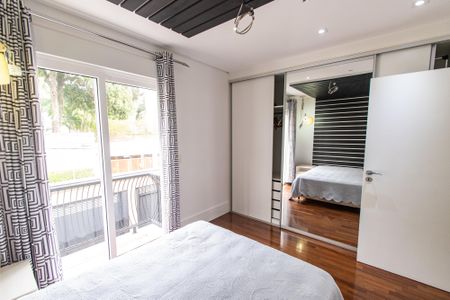 Casa à venda com 700m², 6 quartos e 7 vagasSuíte 2