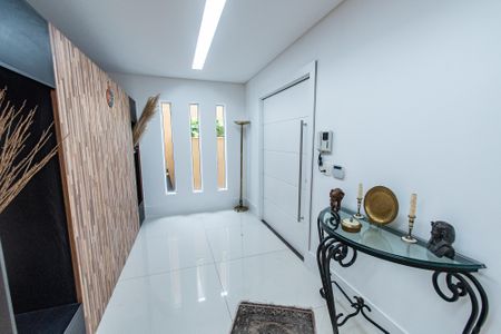 Casa à venda com 700m², 6 quartos e 7 vagasSala