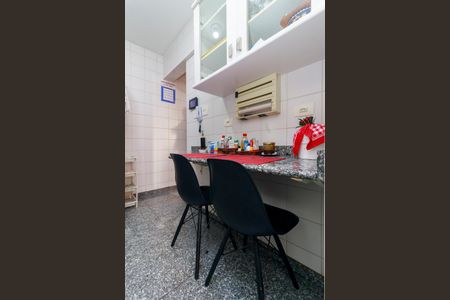 Apartamento à venda com 133m², 3 quartos e 2 vagasCozinha