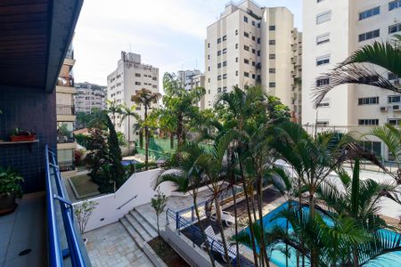 Apartamento à venda com 133m², 3 quartos e 2 vagasVaranda - Vista