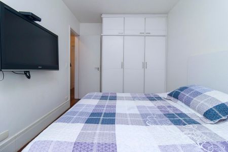 Apartamento à venda com 133m², 3 quartos e 2 vagasQuarto 2