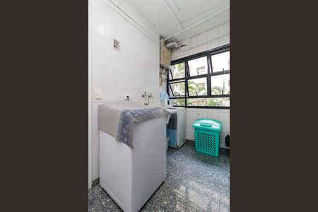 Apartamento à venda com 133m², 3 quartos e 2 vagasÁrea de Serviço