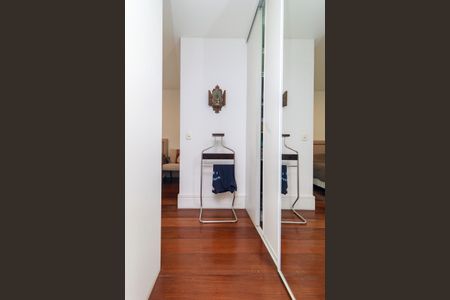 Apartamento à venda com 133m², 3 quartos e 2 vagasSuíte - Closet