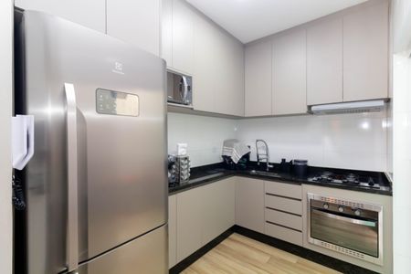 Casa de condomínio à venda com 65m², 2 quartos e 1 vaga Casa de condomínio à venda com 65m², 2 quartos e 1 vagaCozinha