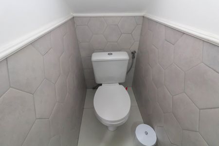 Casa de condomínio à venda com 65m², 2 quartos e 1 vaga Casa de condomínio à venda com 65m², 2 quartos e 1 vagaLavabo