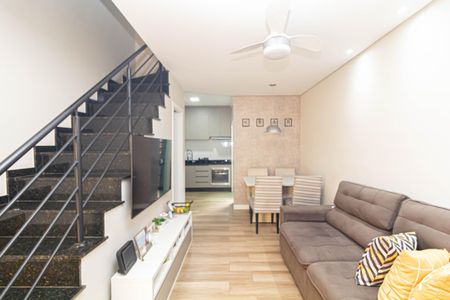 Casa de condomínio à venda com 65m², 2 quartos e 1 vaga Casa de condomínio à venda com 65m², 2 quartos e 1 vagaSala
