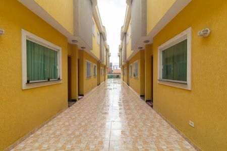 Casa de condomínio à venda com 65m², 2 quartos e 1 vaga Casa de condomínio à venda com 65m², 2 quartos e 1 vagaÁrea comum