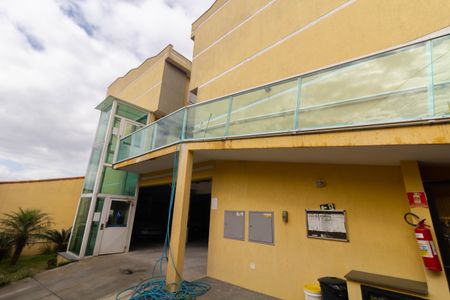 Casa de condomínio à venda com 65m², 2 quartos e 1 vaga Casa de condomínio à venda com 65m², 2 quartos e 1 vagaÁrea comum