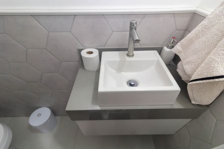 Lavabo de casa de condomínio à venda com 2 quartos, 65m² em Parada Xv de Novembro, São Paulo