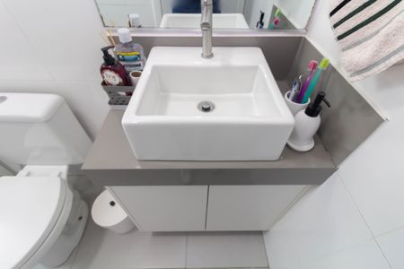 Casa de condomínio à venda com 65m², 2 quartos e 1 vaga Casa de condomínio à venda com 65m², 2 quartos e 1 vagaBanheiro Social