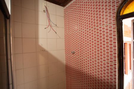 Casa para alugar com 80m², 2 quartos e 1 vaga Casa para alugar com 80m², 2 quartos e 1 vagaBanheiro