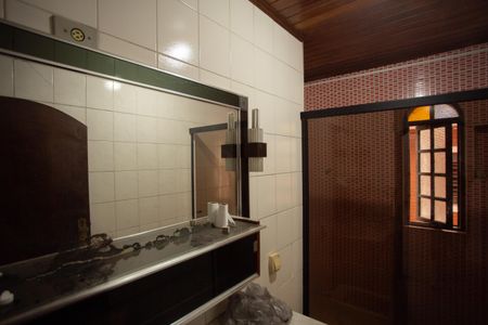 Casa para alugar com 80m², 2 quartos e 1 vaga Casa para alugar com 80m², 2 quartos e 1 vagaBanheiro