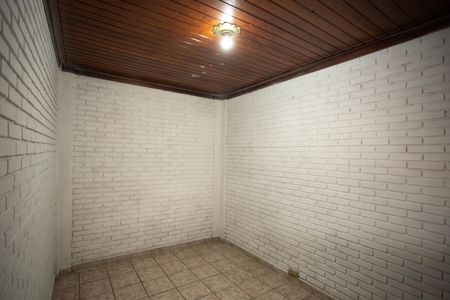 Casa para alugar com 80m², 2 quartos e 1 vaga Casa para alugar com 80m², 2 quartos e 1 vagaQuarto 1