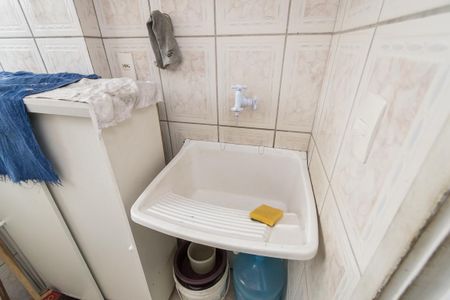 Apartamento para alugar com 65m², 3 quartos e 1 vagaÁrea de Serviço