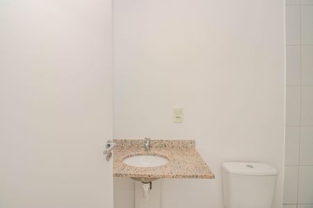 Apartamento para alugar com 68m², 3 quartos e 1 vaga Apartamento para alugar com 68m², 3 quartos e 1 vagaBanheiro da Suíte