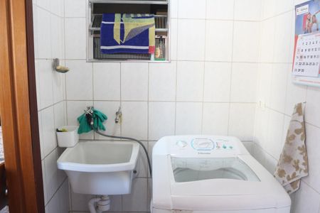 Casa à venda com 158m², 2 quartos e 2 vagasÁrea de Serviço