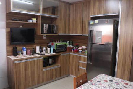 Casa à venda com 158m², 2 quartos e 2 vagasCozinha