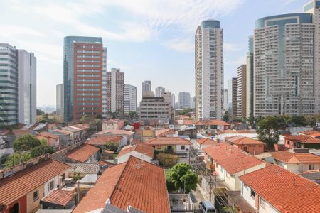 Apartamento à venda com 24m², 1 quarto e sem vaga Apartamento à venda com 24m², 1 quarto e sem vagaSacada