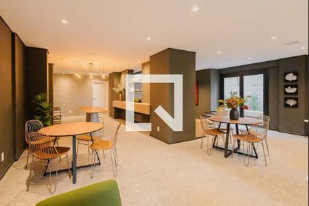 Apartamento à venda com 24m², 1 quarto e sem vaga Apartamento à venda com 24m², 1 quarto e sem vagaÁrea comum - Salão de festas