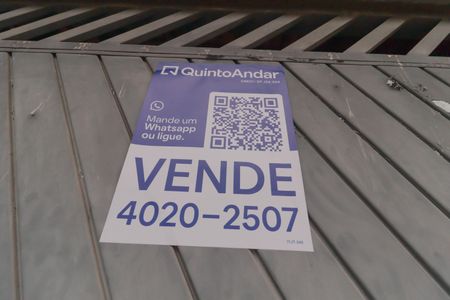 Casa à venda com 115m², 3 quartos e 2 vagas Casa à venda com 115m², 3 quartos e 2 vagasPlaca