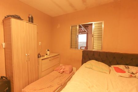 Casa à venda com 115m², 3 quartos e 2 vagas Casa à venda com 115m², 3 quartos e 2 vagasQuarto