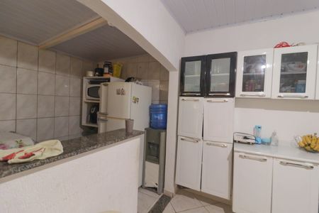 Casa à venda com 115m², 3 quartos e 2 vagas Casa à venda com 115m², 3 quartos e 2 vagasCozinha e Área de Serviço
