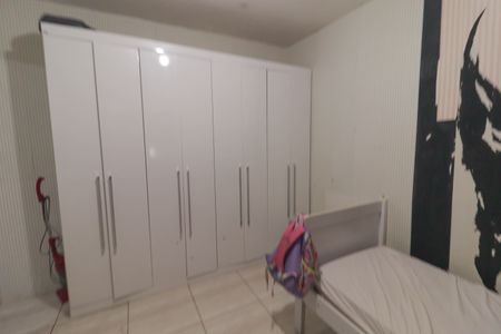 Casa à venda com 115m², 3 quartos e 2 vagas Casa à venda com 115m², 3 quartos e 2 vagasQuarto