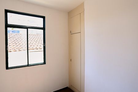Apartamento à venda com 85m², 3 quartos e 1 vagaQuarto 2