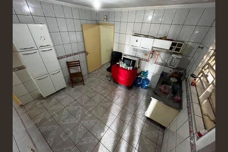 Casa à venda com 220m², 5 quartos e 2 vagasFoto 06