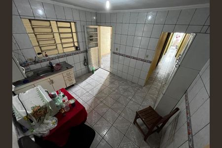 Casa à venda com 220m², 5 quartos e 2 vagasFoto 05