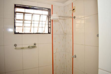 Casa para alugar com 183m², 3 quartos e 2 vagasBanheiro 1