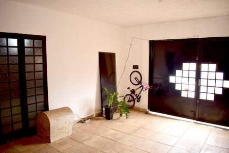 Casa para alugar com 183m², 3 quartos e 2 vagasGaragem