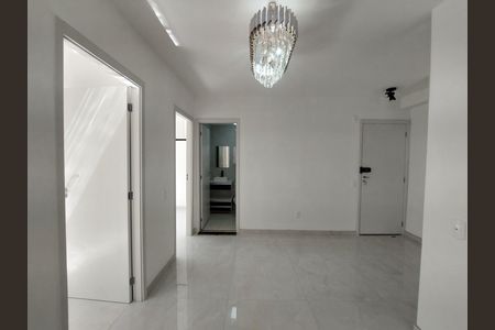 Apartamento para alugar com 42m², 2 quartos e 1 vagaSala