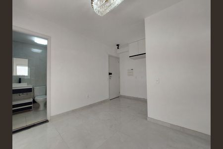 Sala de apartamento para alugar com 2 quartos, 42m² em Socorro, São Paulo