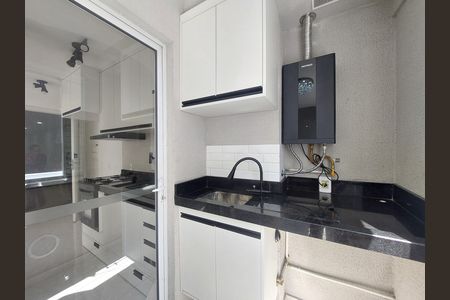 Cozinha de apartamento para alugar com 2 quartos, 42m² em Socorro, São Paulo
