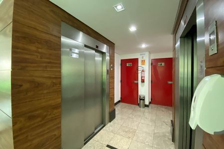 Apartamento para alugar com 323m², 5 quartos e 3 vagas Apartamento para alugar com 323m², 5 quartos e 3 vagasÁrea comum