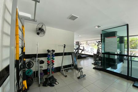 Apartamento para alugar com 323m², 5 quartos e 3 vagas Apartamento para alugar com 323m², 5 quartos e 3 vagasÁrea comum - Academia